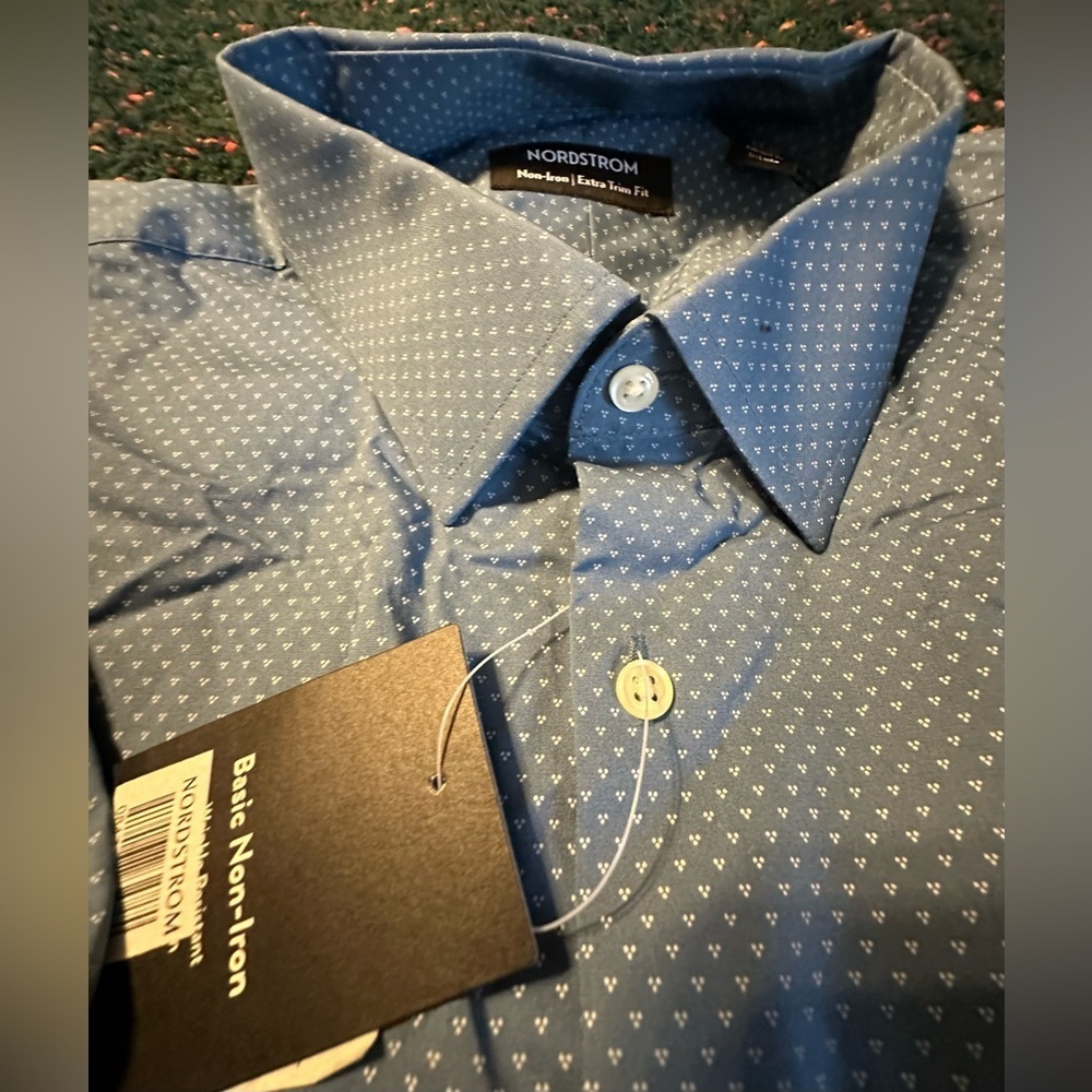 ‼️RARE‼️🎸NORDSTROM🎸🔥NWT🔥Non-Iron | Extra Trim Fit—17 1/2
34-35